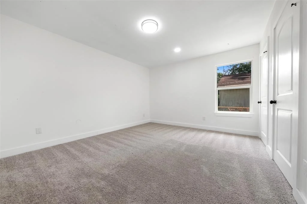 Photo of 6155 Ridgeway Drive