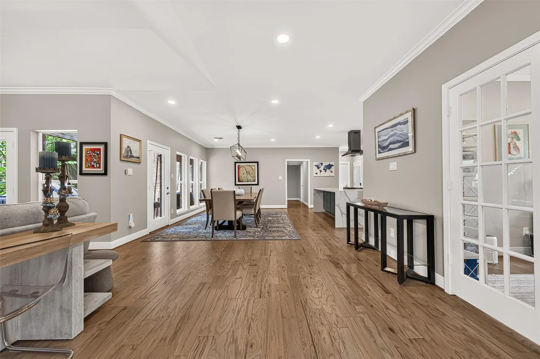 Photo of 1122 Daria Drive