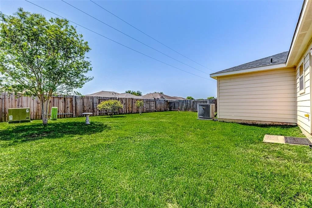 Photo of 7210 Towering Pine Lane