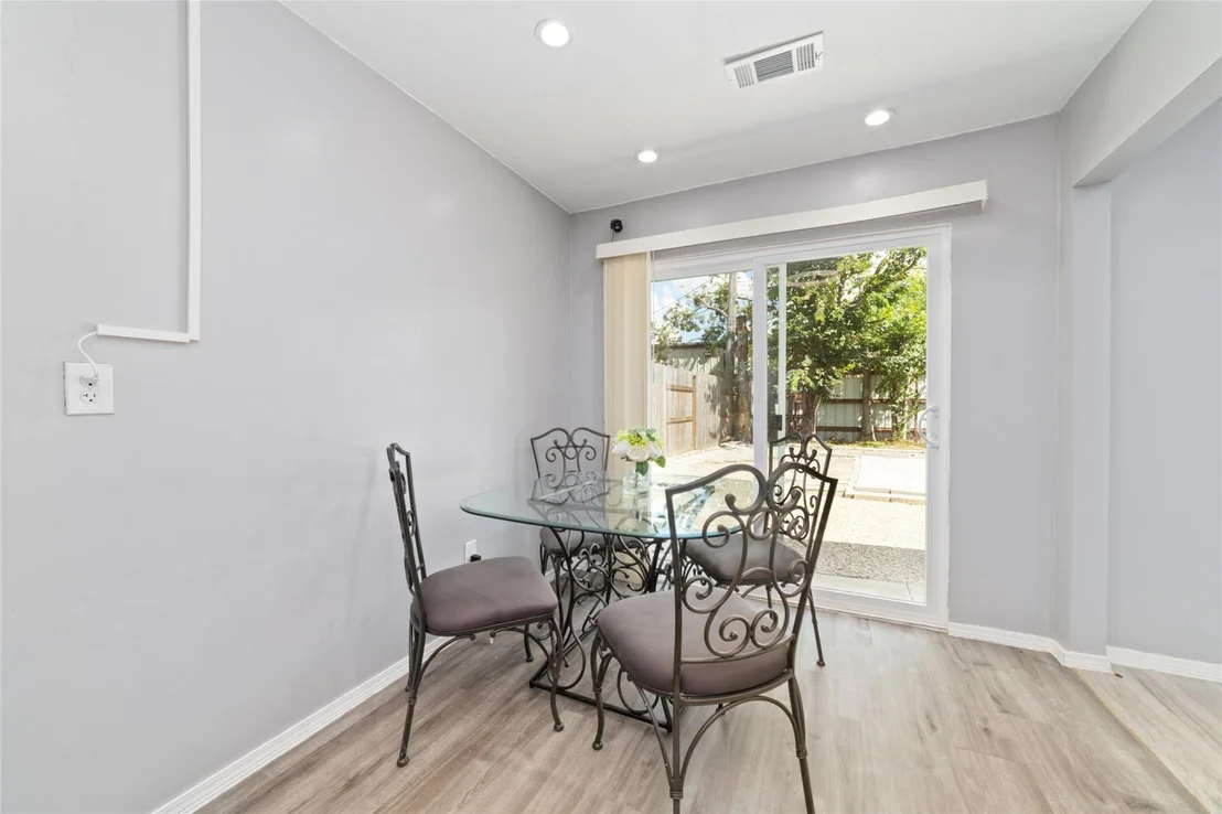 Photo of 6111 Westbranch Drive