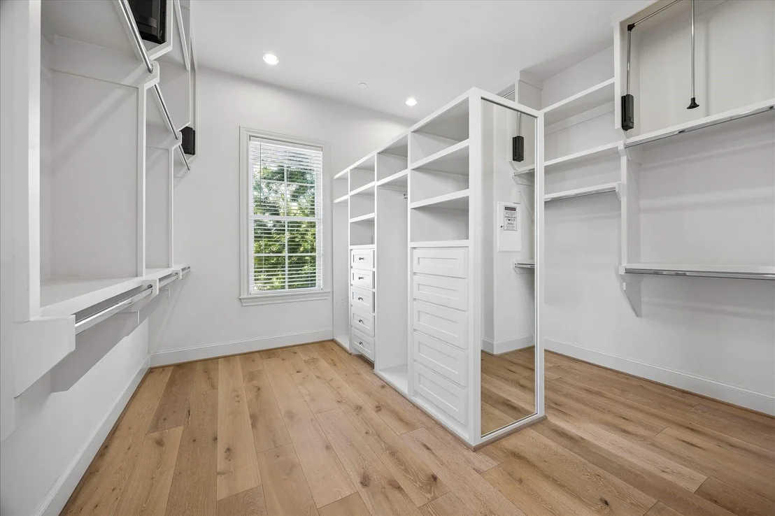 Photo of 3828 Glen Arbor Drive