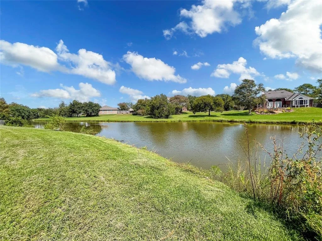 Photo of 1 Bayou Drive