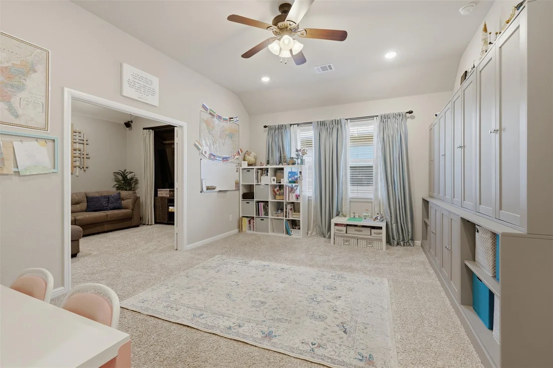 Photo of 27920 Seger Bend Trail