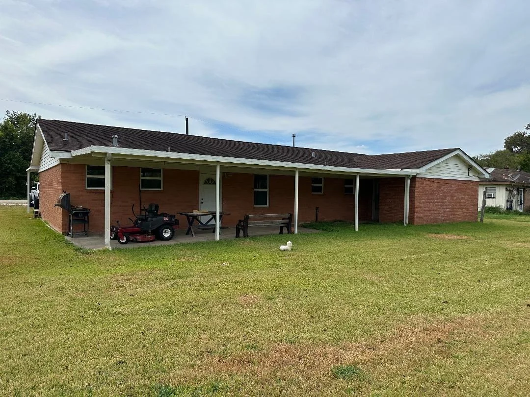 Photo of 304 Edgewater Drive