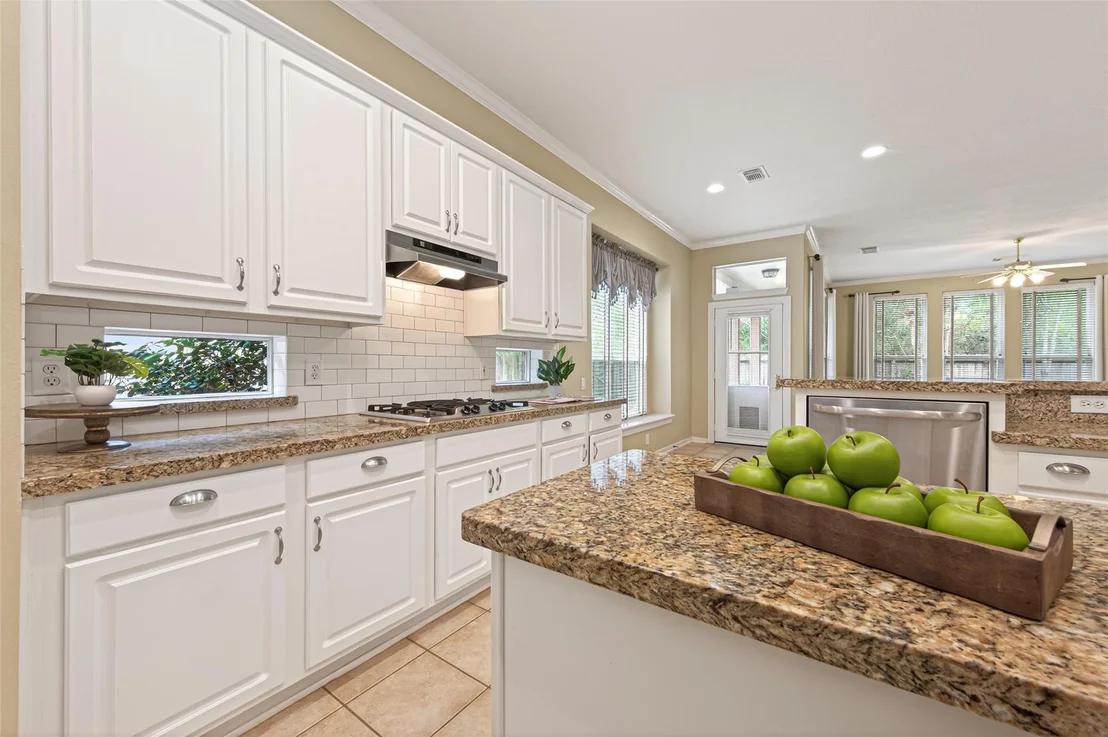 Photo of 6 Coachman Ridge Place