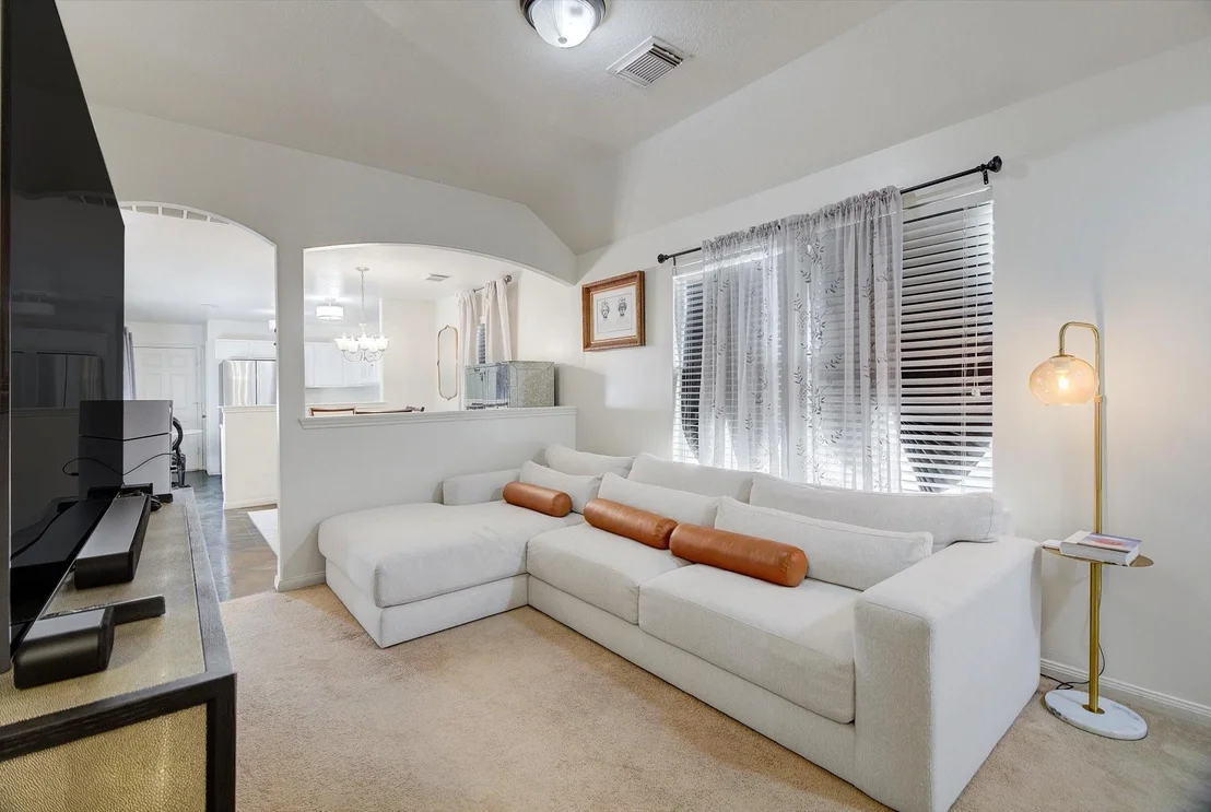 Photo of 6445 Mountain Pines Lane