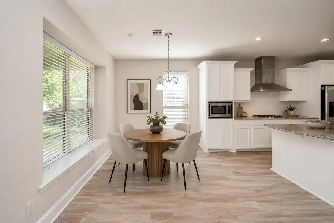 Photo of 143 W Wading Pond Circle