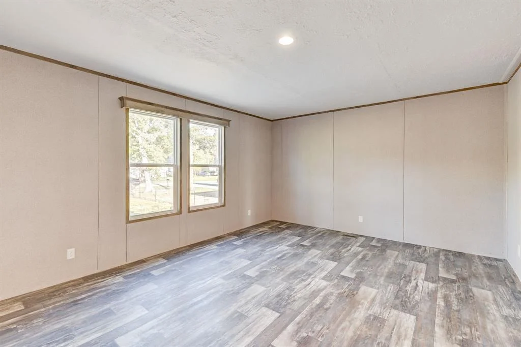 Photo of 421 County Road 4010