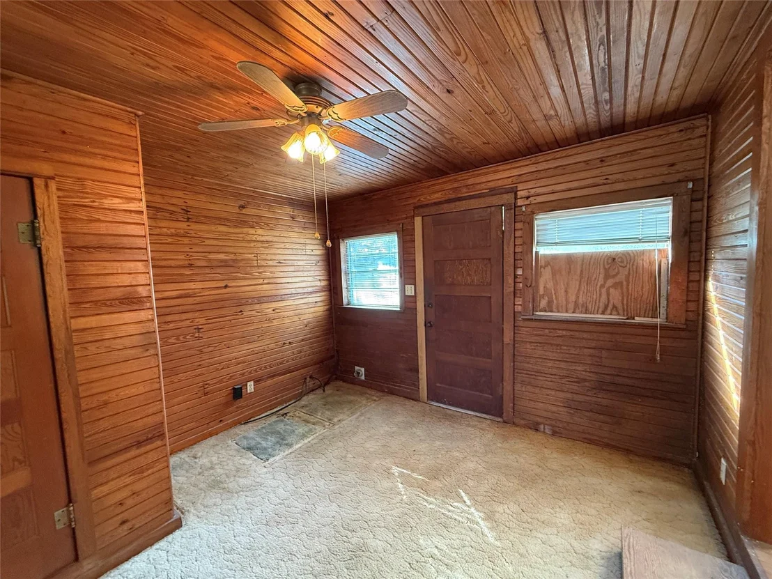 Photo of 303 5th Street