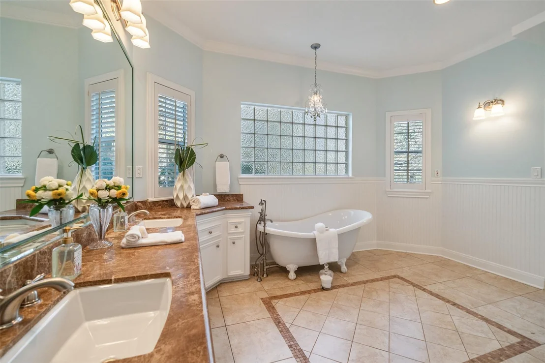 Photo of 36003 Post Oak Circle