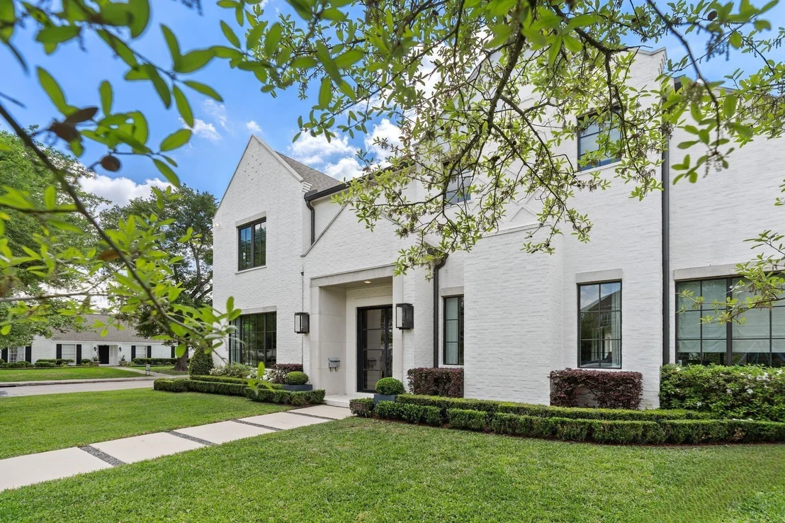 Photo of 6123 Valley Forge Drive