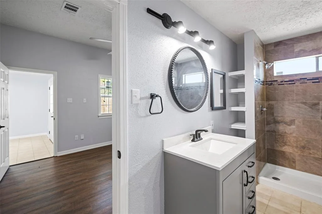 Photo of 1602 Brickarbor Drive