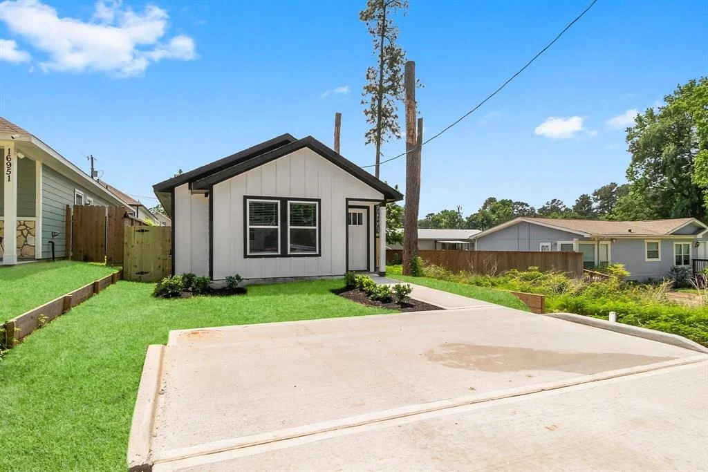 Photo of 16955 Balmoral
