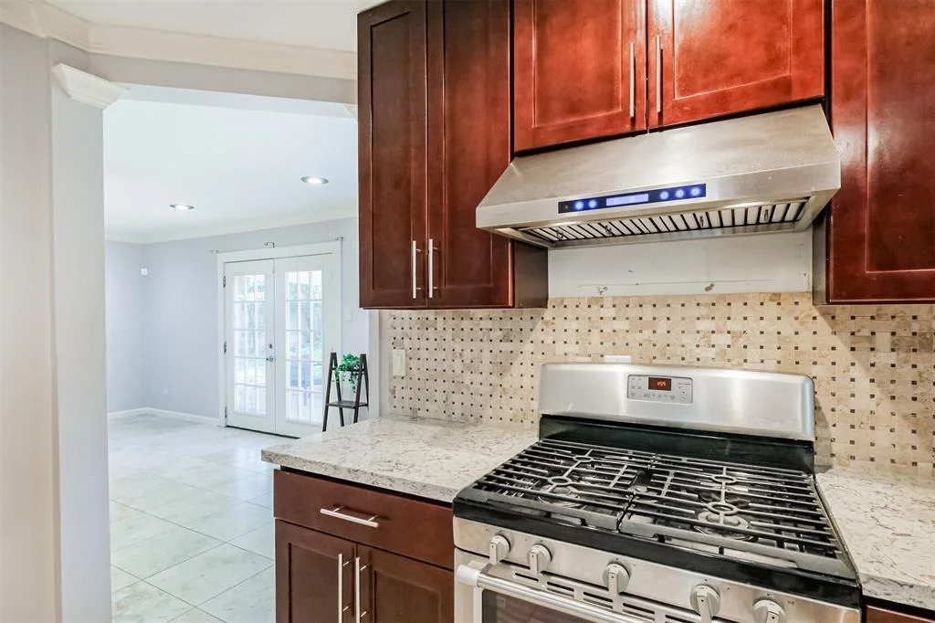 Photo of 5931 Reamer Street