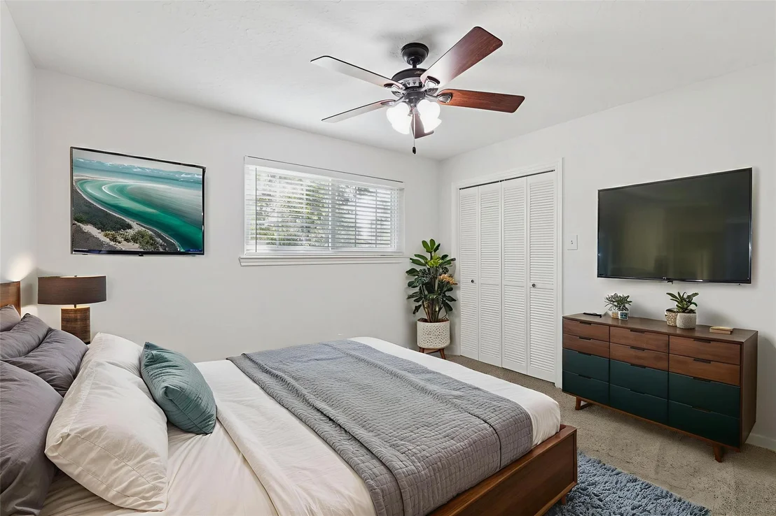 Photo of 3630 Chapel Square Drive