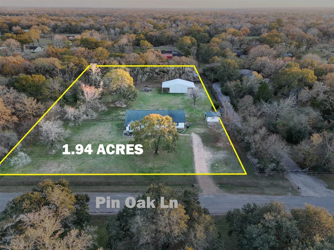Photo of 118 Pin Oak Lane