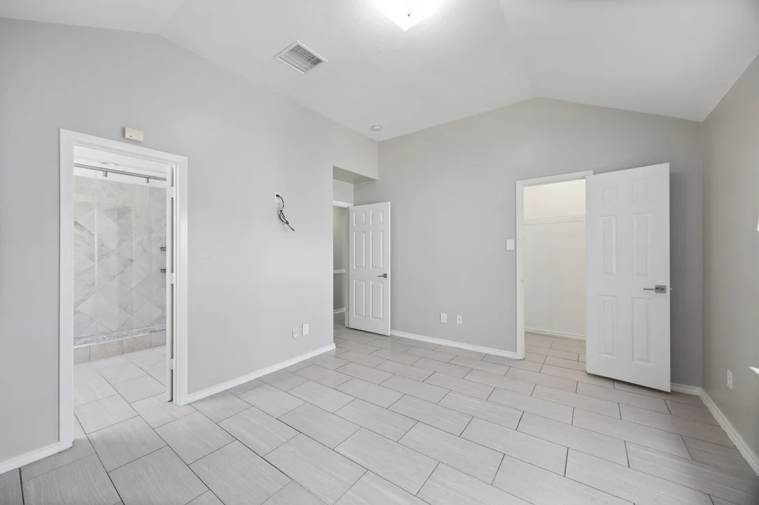 Photo of 18903 S Wimbledon Drive