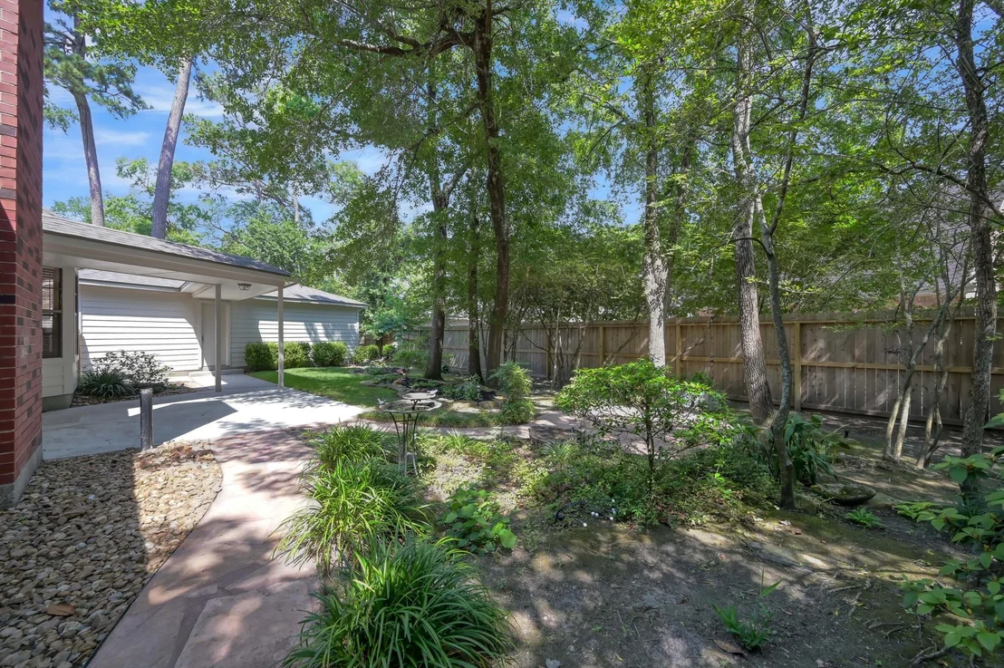 Photo of 70 Amberglow Court