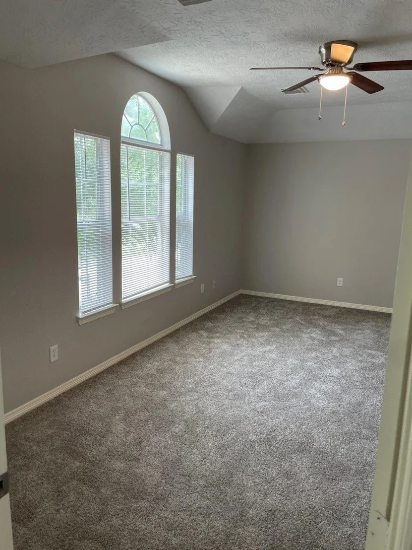 Photo of 5331 Rivergate Drive
