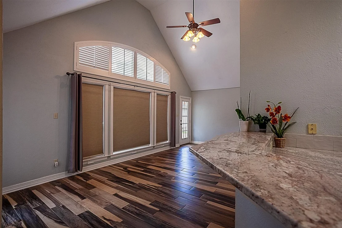 Photo of 3370 Foxbriar Lane