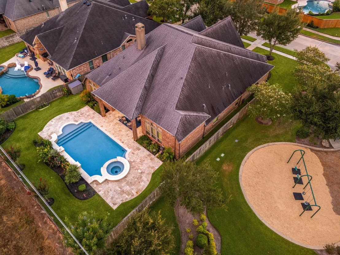 Photo of 2203 Draycutt Drive