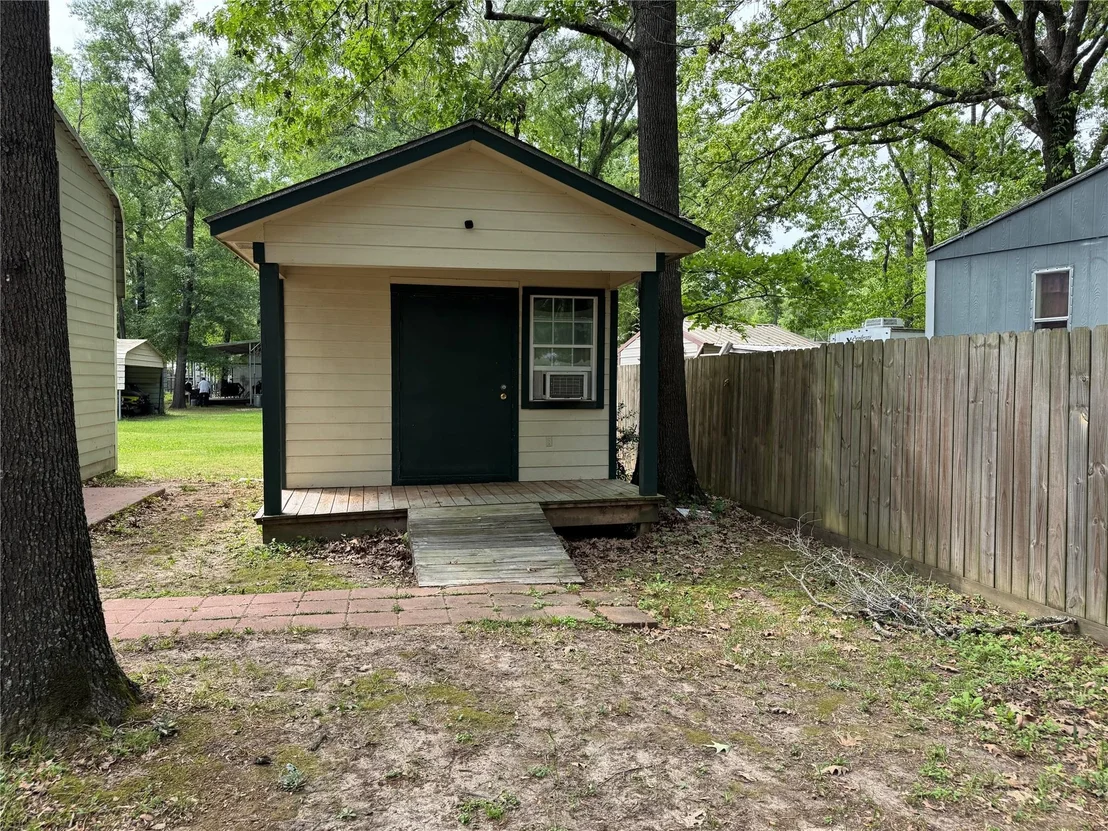 Photo of 160 Belize Drive