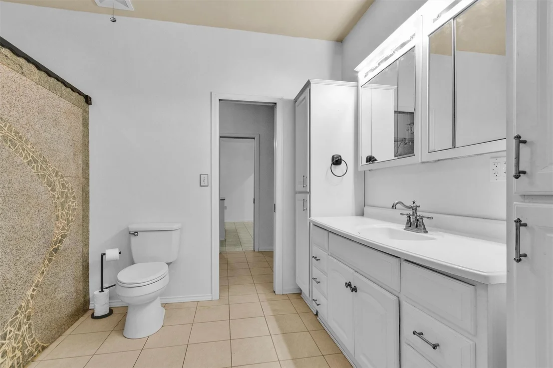 Photo of 17884 Nonesuch Road