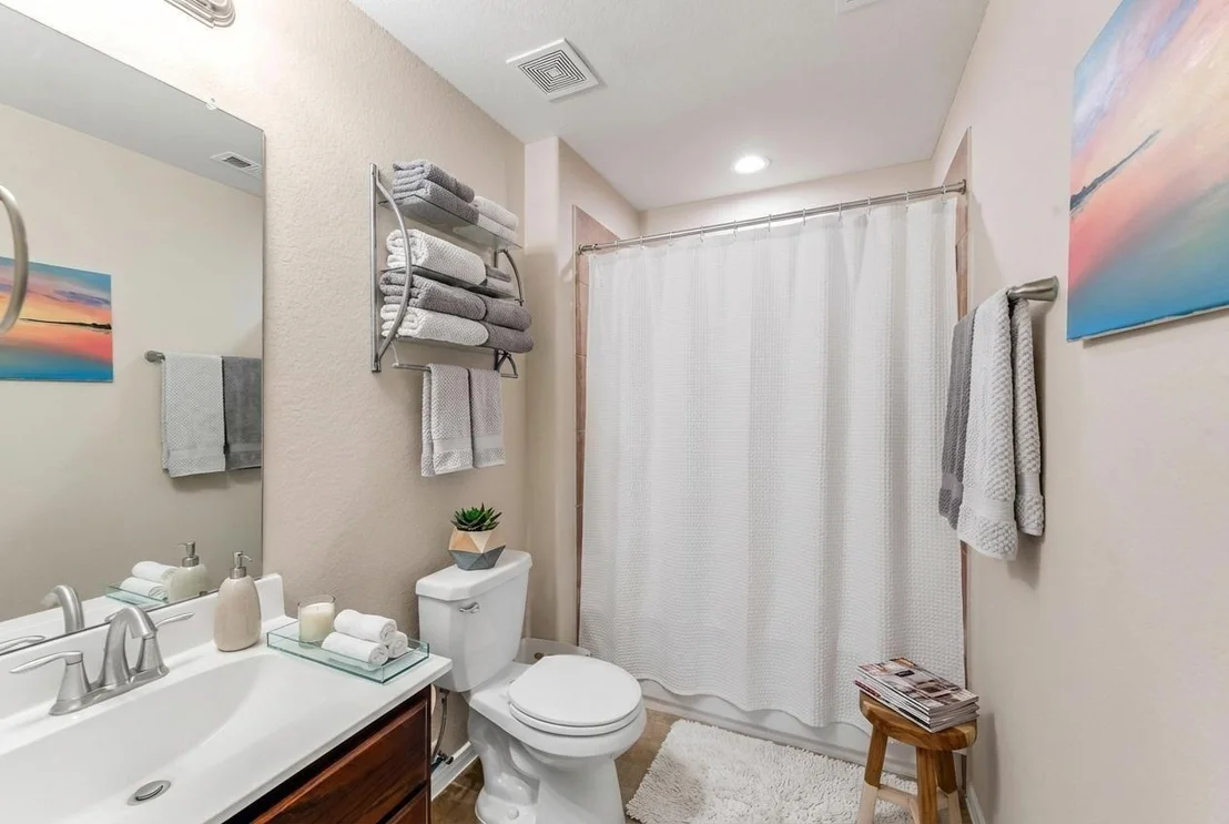 Photo of 512 Forest Village Circle