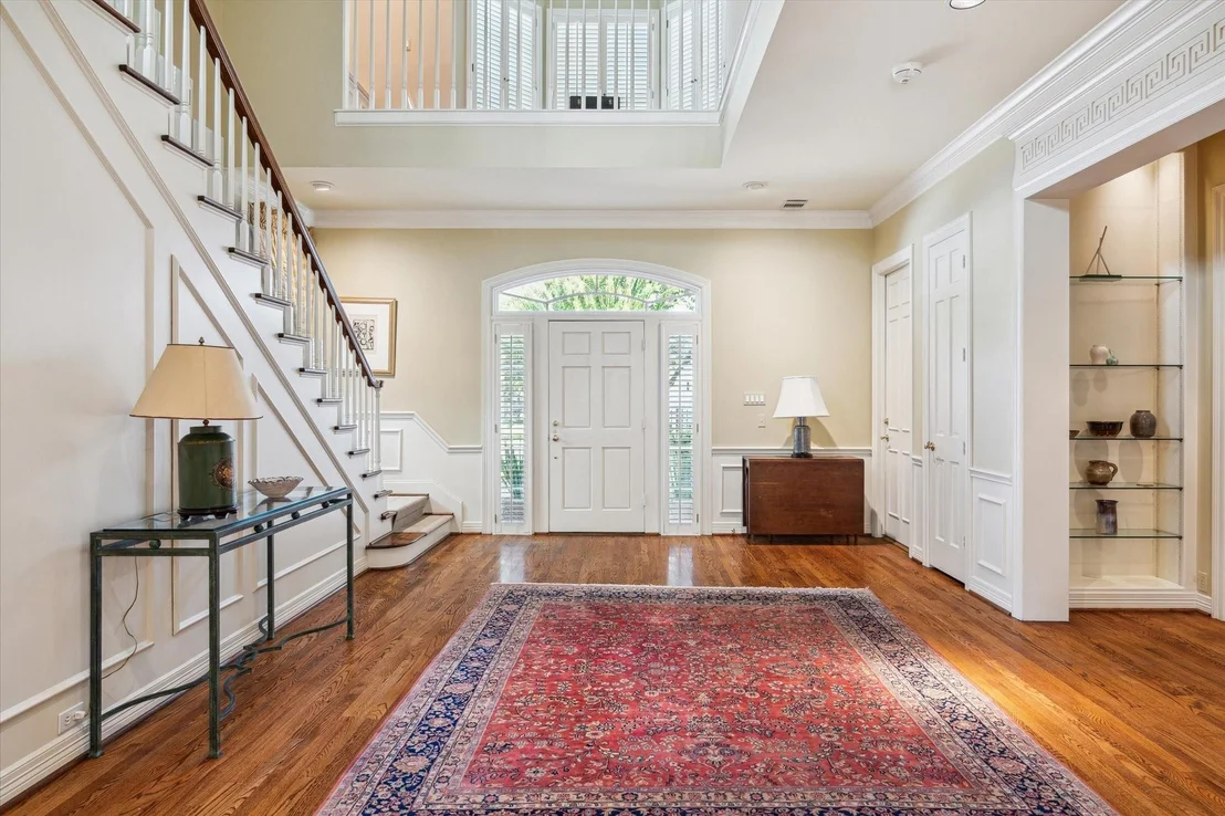Photo of 2514 Westgate Drive