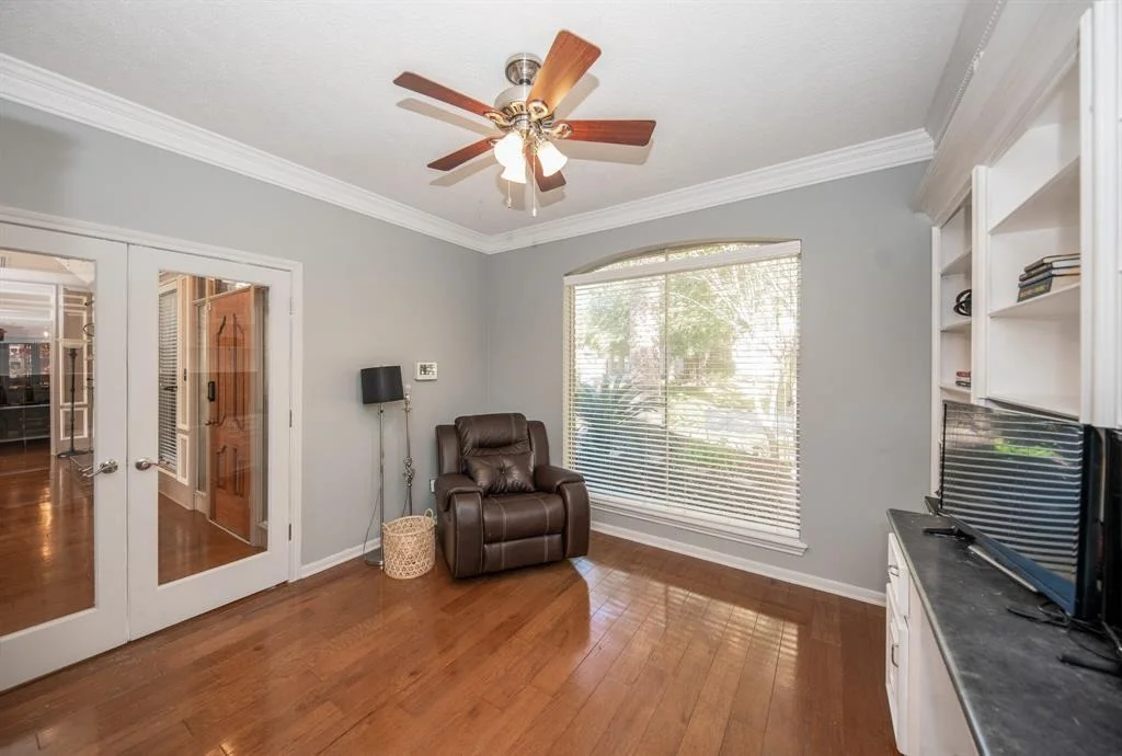 Photo of 17615 Woodlode Lane