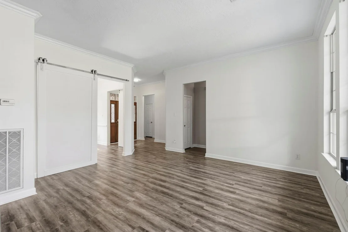 Photo of 1211 Lamplight Trail Drive