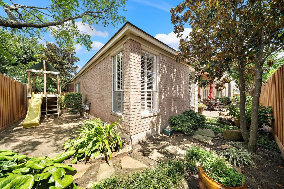 Photo of 1310 Whispering Pines Drive