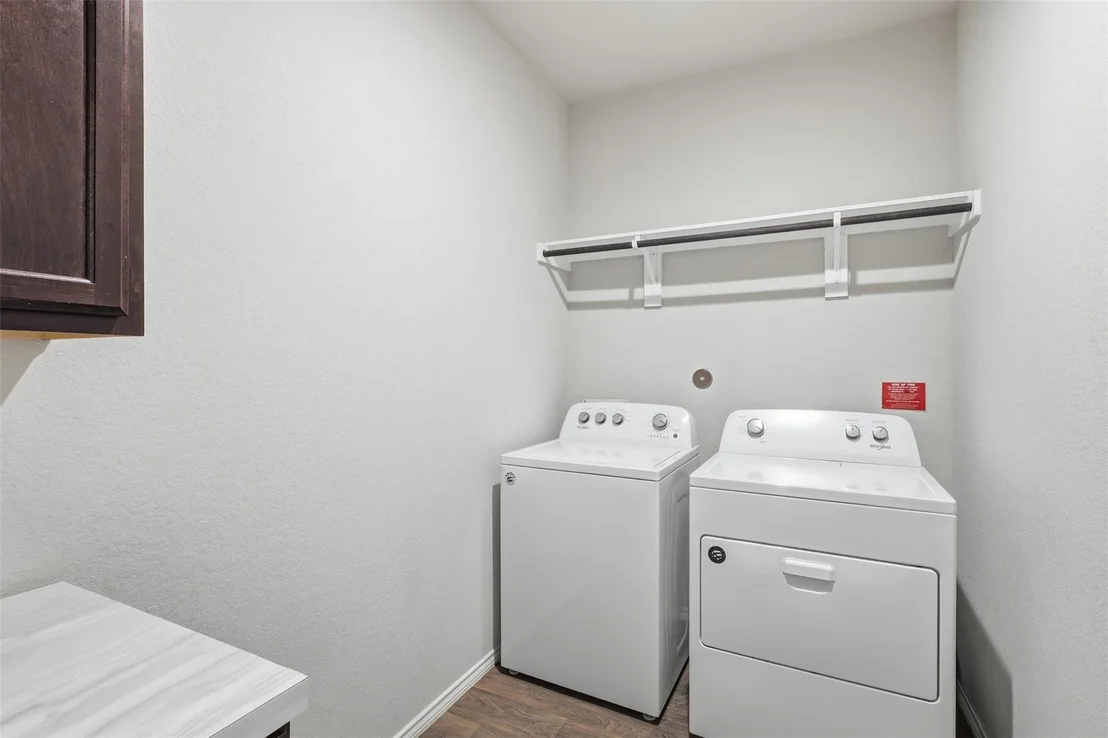 Photo of 21523 Victoria Harbor Drive