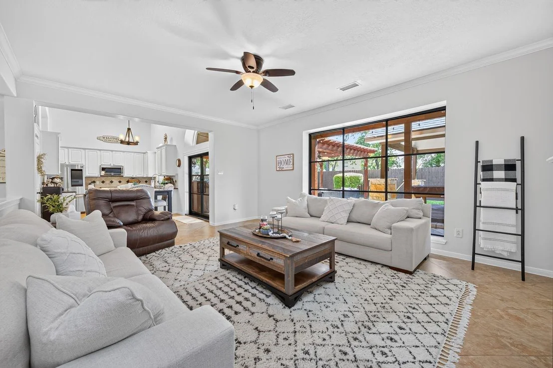 Photo of 16027 Charterstone Drive