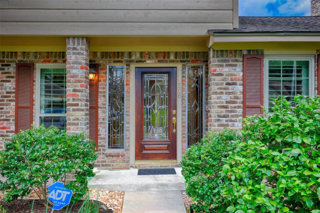 Photo of 206 Virginia Lane