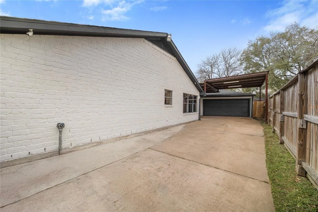 Photo of 10139 Sagegate Drive