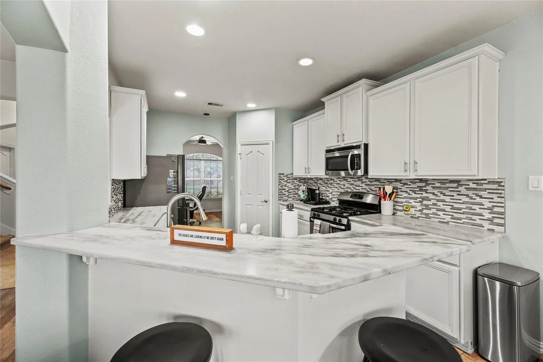 Photo of 24402 Lakecrest Bend Drive