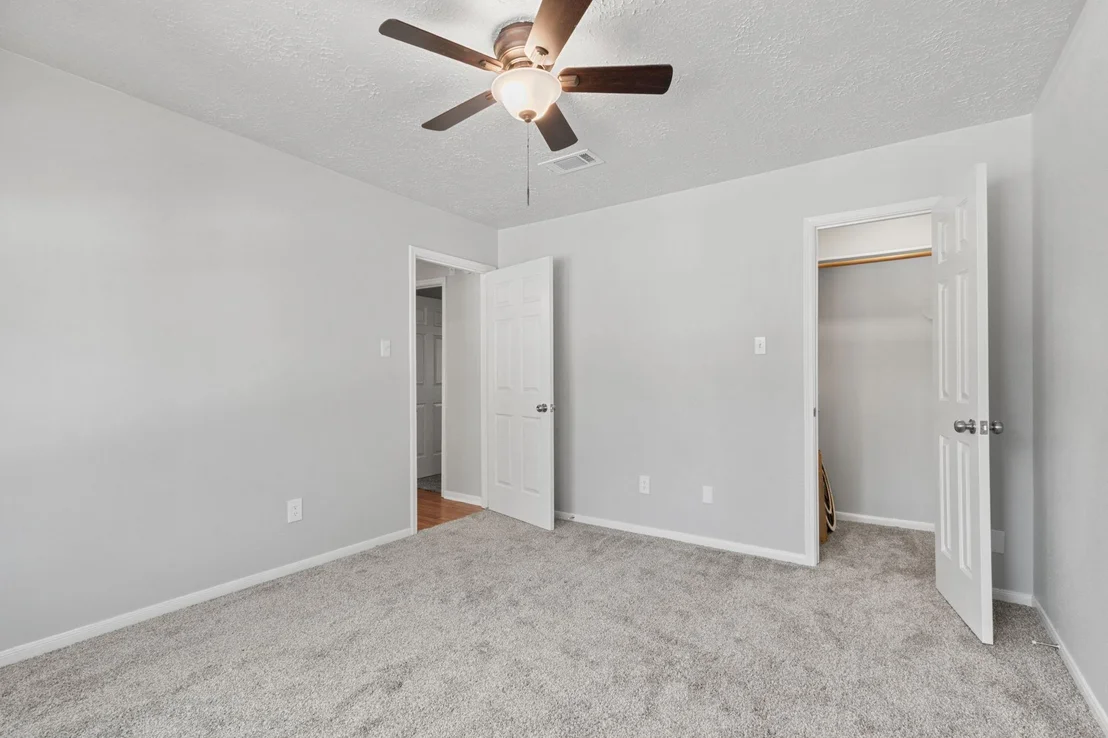 Photo of 21323 Deerhaven Drive