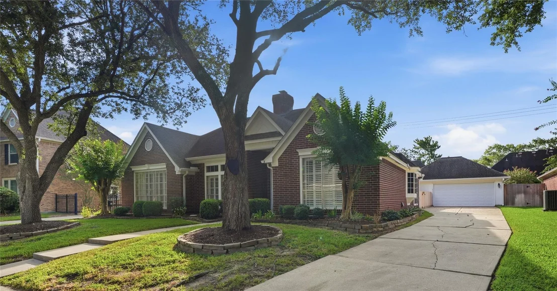 Photo of 4010 Raven River Drive