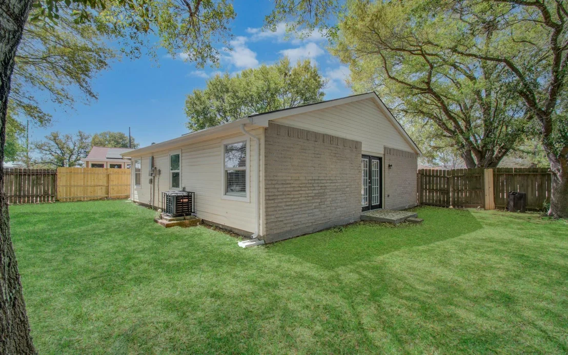 Photo of 24022 Four Sixes Lane