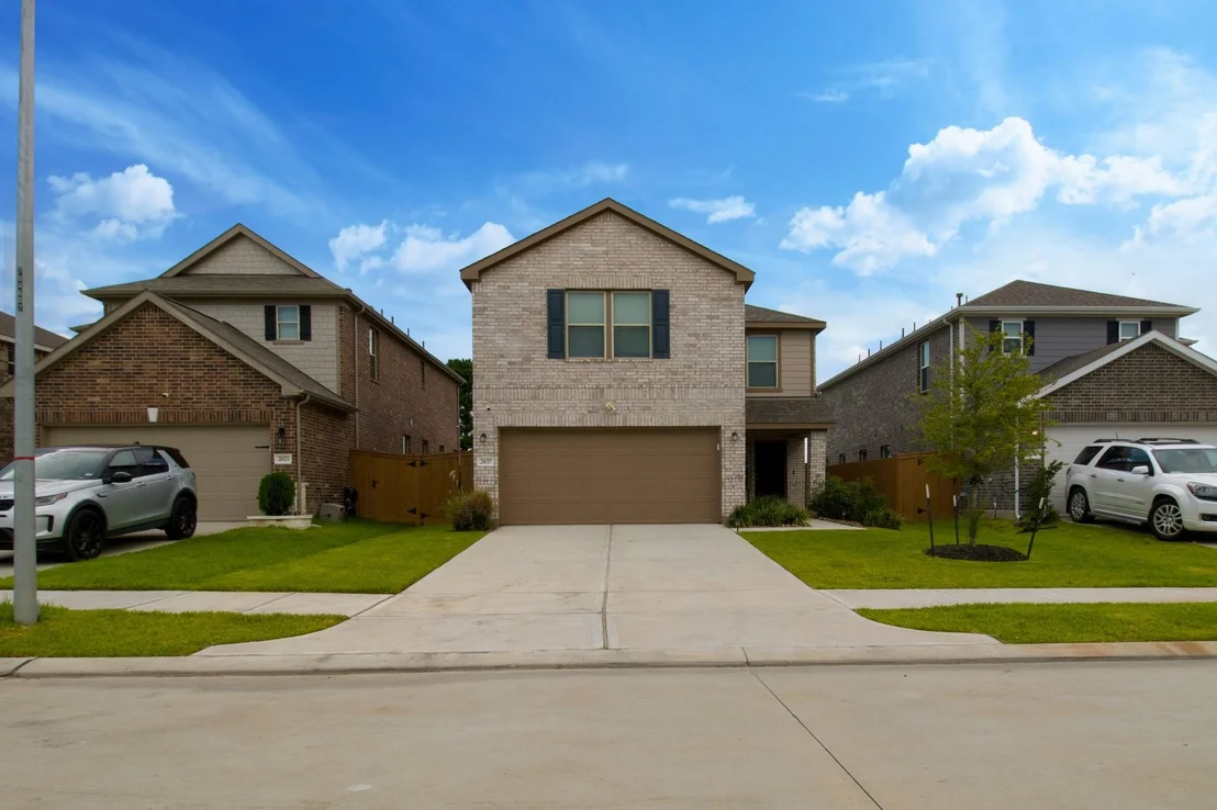 Photo of 2837 Grand Anse Drive