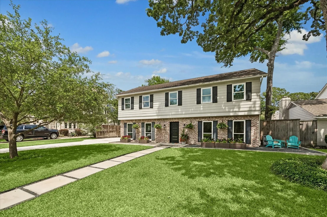Photo of 306 Greenpark Drive