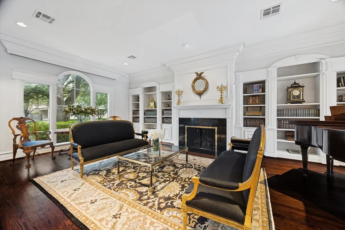 Photo of 2249 Pelham Drive