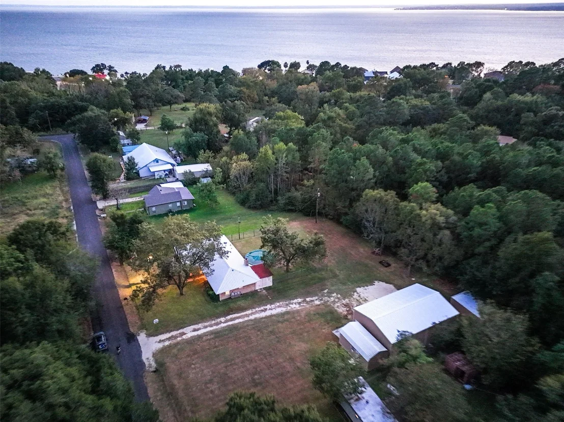 Photo of 242 Magnolia Drive