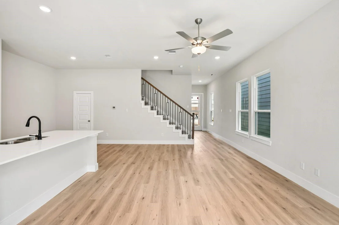 Photo of 3008 La Rambla Drive