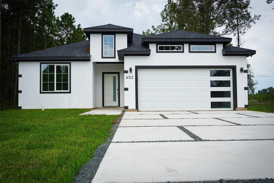 Photo of 602 Road 5201