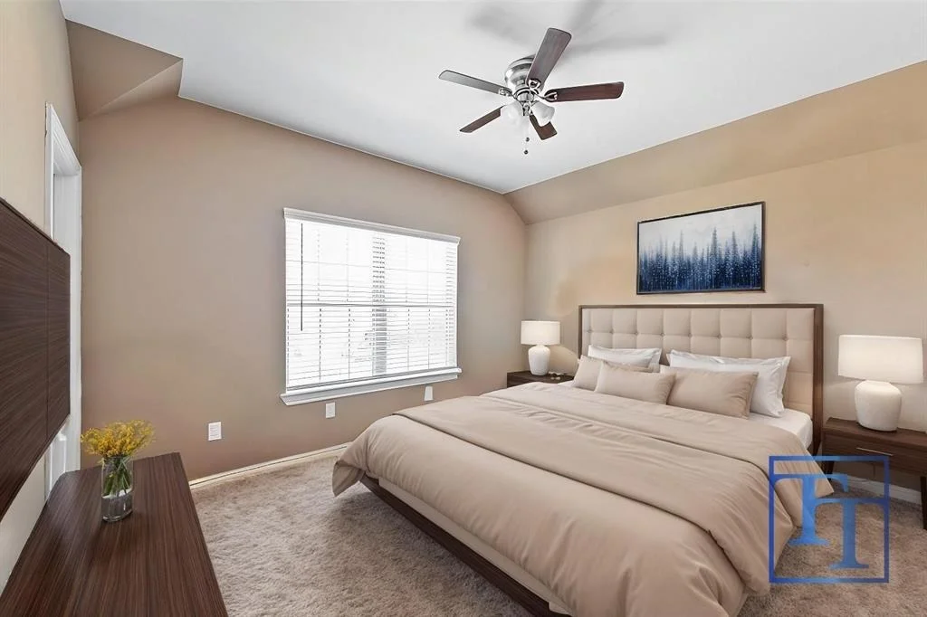 Photo of 28215 Shorecrest Lane