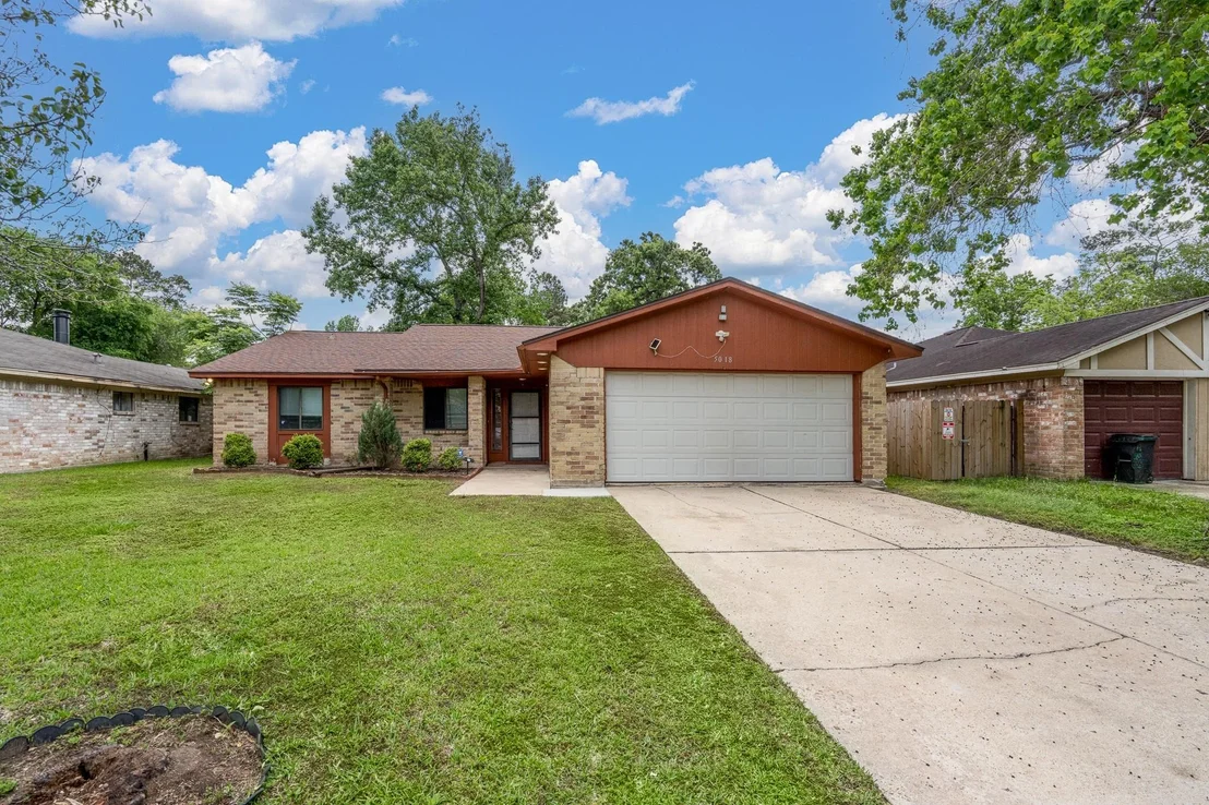 Photo of 5018 Fitzwater Drive