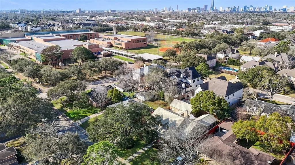 Photo of 3738 Blue Bonnet Boulevard