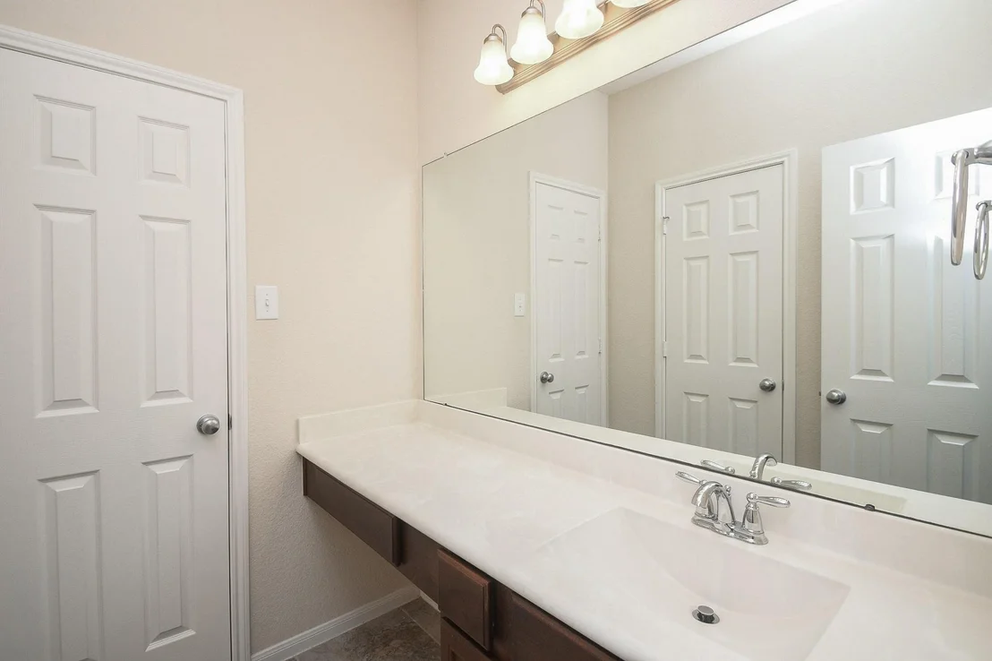 Photo of 9503 Wheatfield Lane